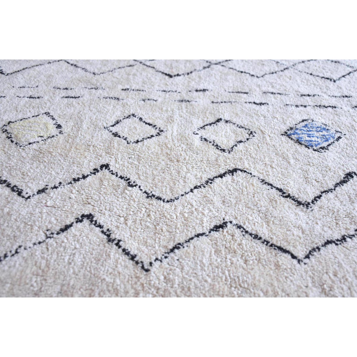 VIVARAISE Seabert -matto, luonnonvalkoinen ja monivärinen 160 × 230 cm