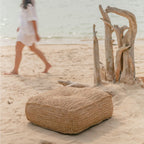 Soeji Padar – käsintehty raffia-pouf 55 × 55 cm