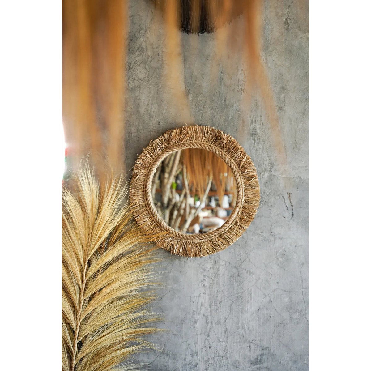 The Tahiti Mirror – raffiapeili