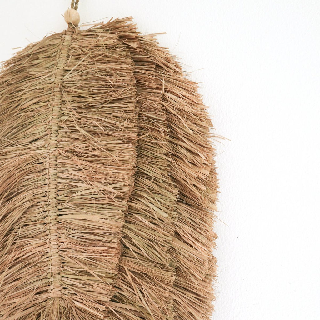 Tipin raffia-seinäkoriste 50 × 32 cm – Soeji