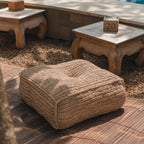 Soeji Padar – käsintehty raffia-pouf 55 × 55 cm